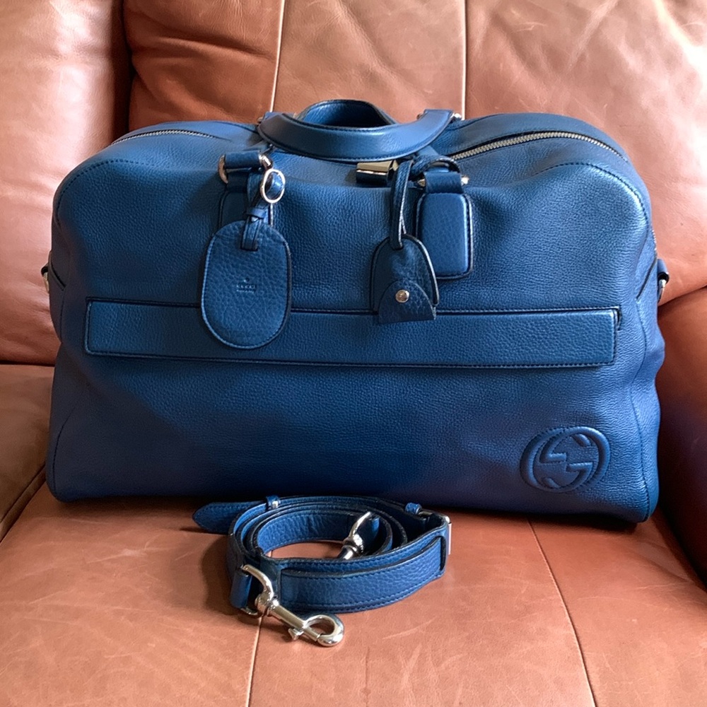 💙🩶💙Gorgeous/Handsome Unisex Gucci Leather Soho Duffle bag💙🩶💙